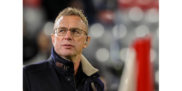 Ralf Rangnick osallistui ensimmäiseen lehdistötilaisuuteen